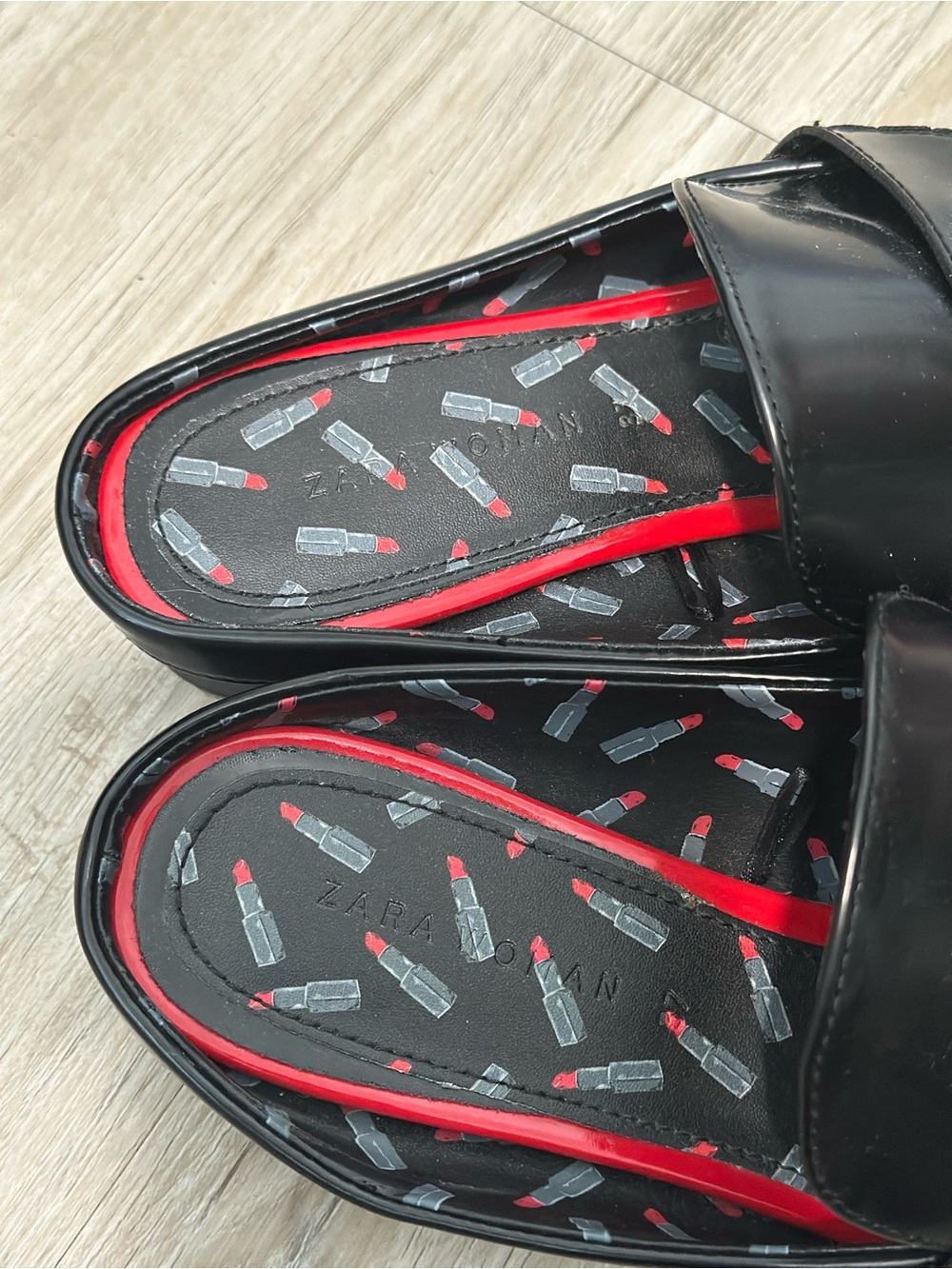 ZARA Black Lip Print Backless Loafers Mules Size 37 - Picture 4 of 8